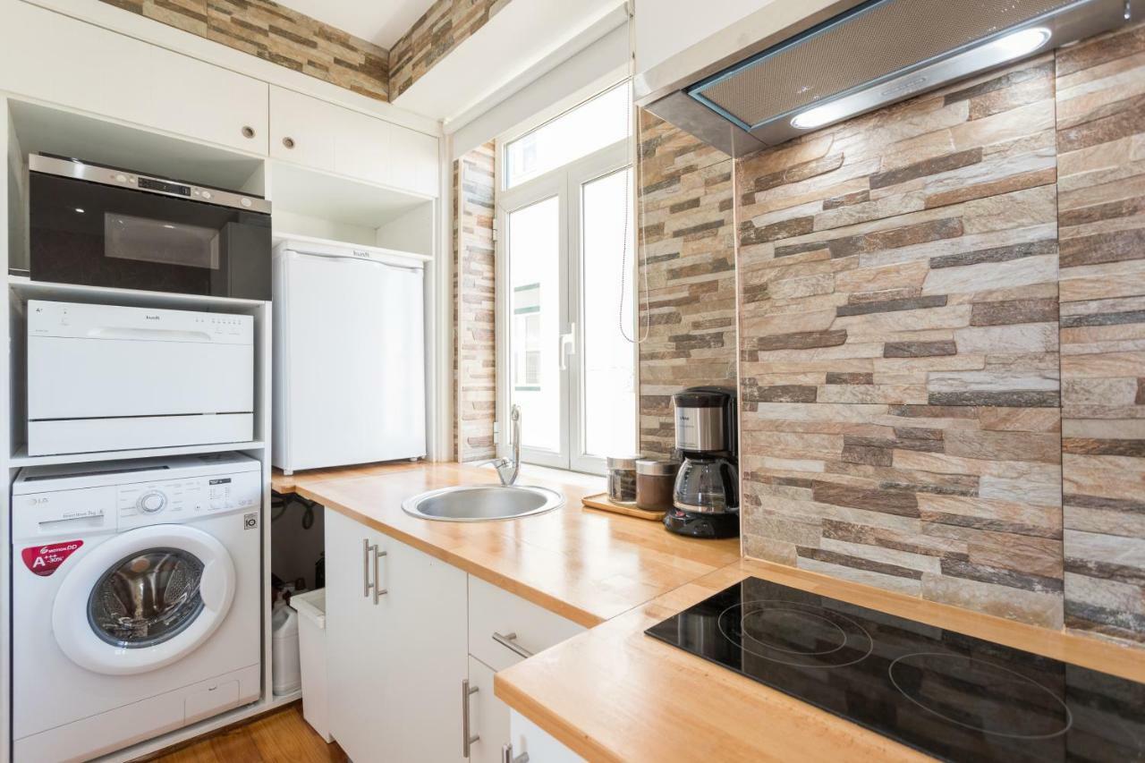 Alfama Vintage Studio Apartment W/ Riverview - By Lu Holidays Лиссабон Экстерьер фото